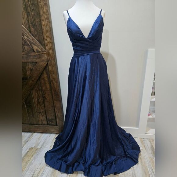 La Femme 28607 Deep V-Neck High Slit Gown NWT size 10 Navy Blue - Picture 3 of 5